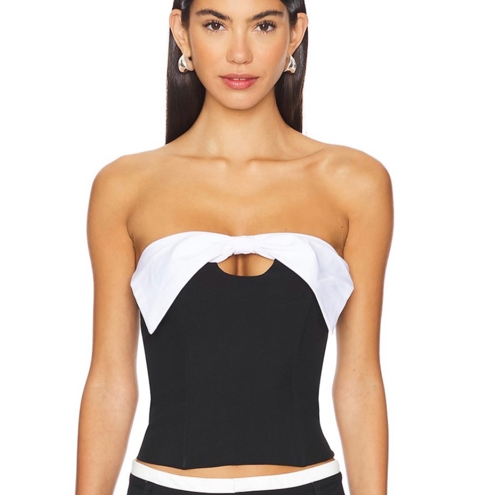 ALL THE WAYS  Mila Tube Top in Black Sz M